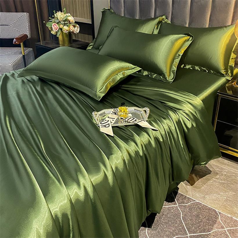

Blended Natural Mulberry Silk Bedding Set with Duvet Cover Bed Sheet Pillowcase High End Satin Single Double Queen King Bedsheet 1.5m 4pcs 1.8x2.2&set