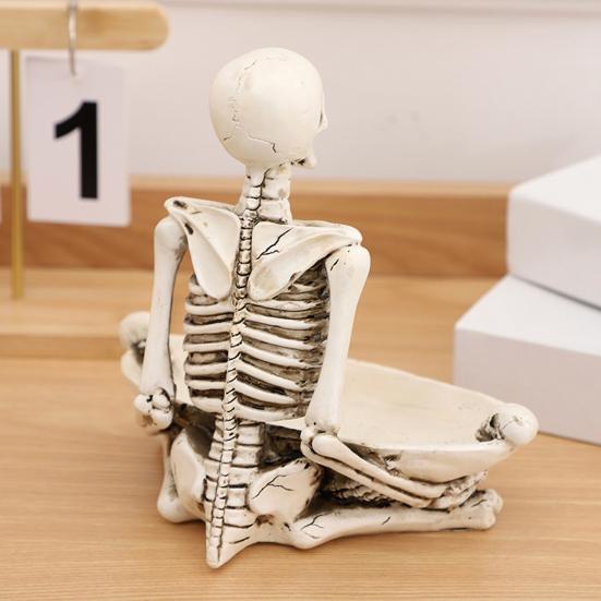 Skull Storage Tray Halloween Scary Skeleton Candy Bowl Resin Skull Fruit Snack Serving Tray Vintage Jewelry Dish for Home Tabletop Party Bar Decor