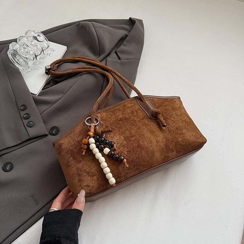 Premium texture retro large-capacity bag women's 2025 new summer commuter shoulder bag portable tote bag