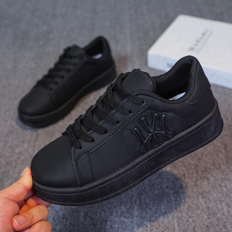 2025 New Little White Shoes Women's Platform Heightening Casual Sports Board Shoes Versatile Breathable Bread Shoes