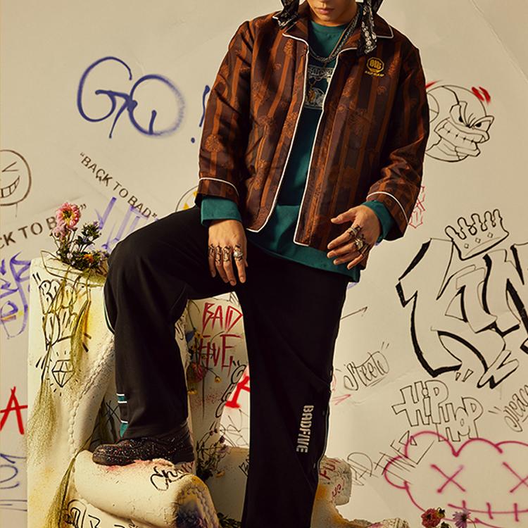 Futter Badfive Blooming Series Gestreiftes Webjacken Herrenjacke Braun AJDP673-1