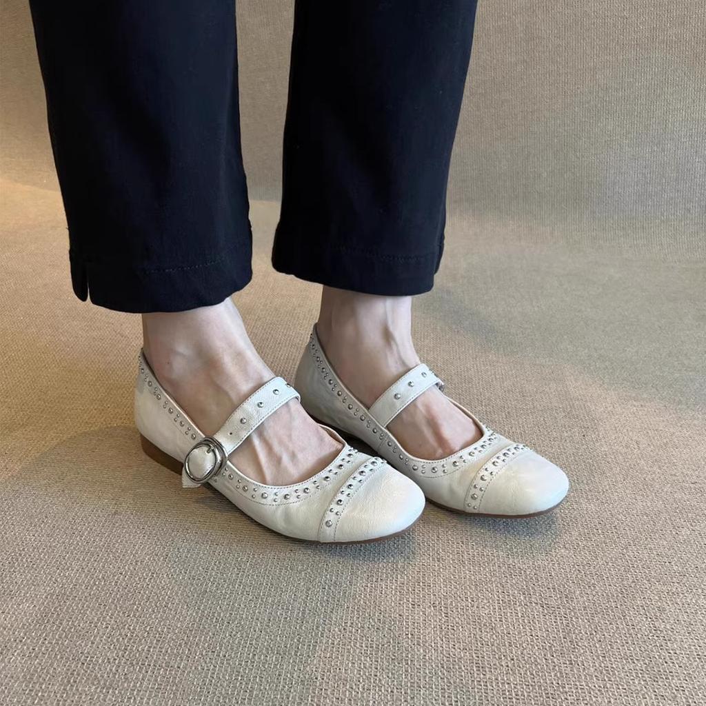French gentle wind shallow mouth rivet Mary Jane 2025 new single shoes women's versatile flat bottom one word with ballet shoes