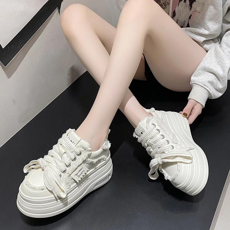 Fashion New Women Chunky Sneakers Autumn High Platform Leather Shoes Thick Bottom Vulcanize Shoes Breathable Female Casual Dad Shoes 8CM