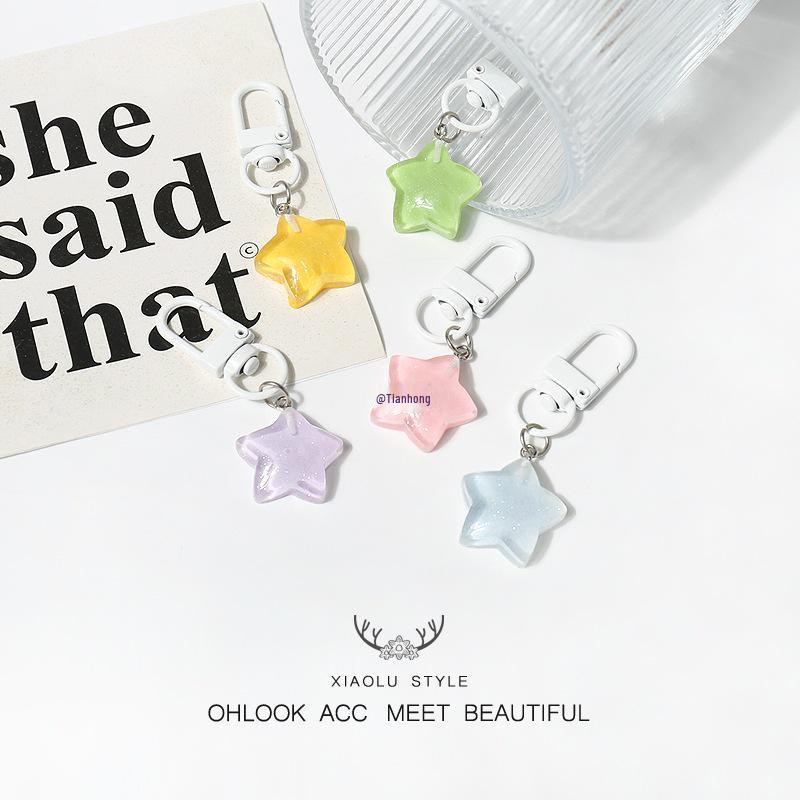 Charming Five-Pointed Star Keychain - Energetic Backpack Accessory