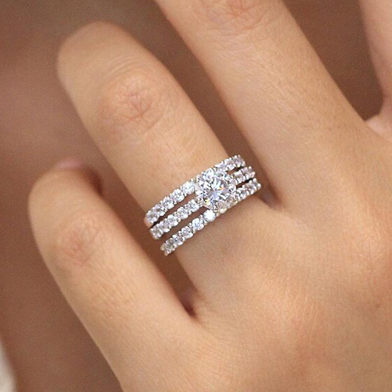 Huitan Fashion Contracted Design s Set Rings with Cubic Zirconia Brilliant Bride Wedding Accessories New Trendy Women Jewelry