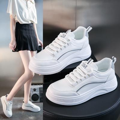 Moteriška avalynė – Sportbačiai