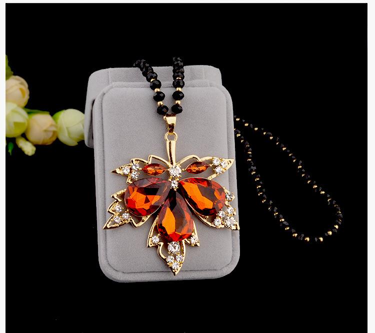 Crystal minimalist maple leaf pendant