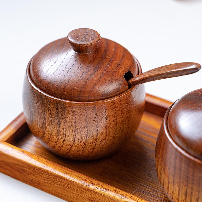 Japanese Retro Wooden Condiment Jar with Lid - Solid Jujube Wood Kitchen Salt Box