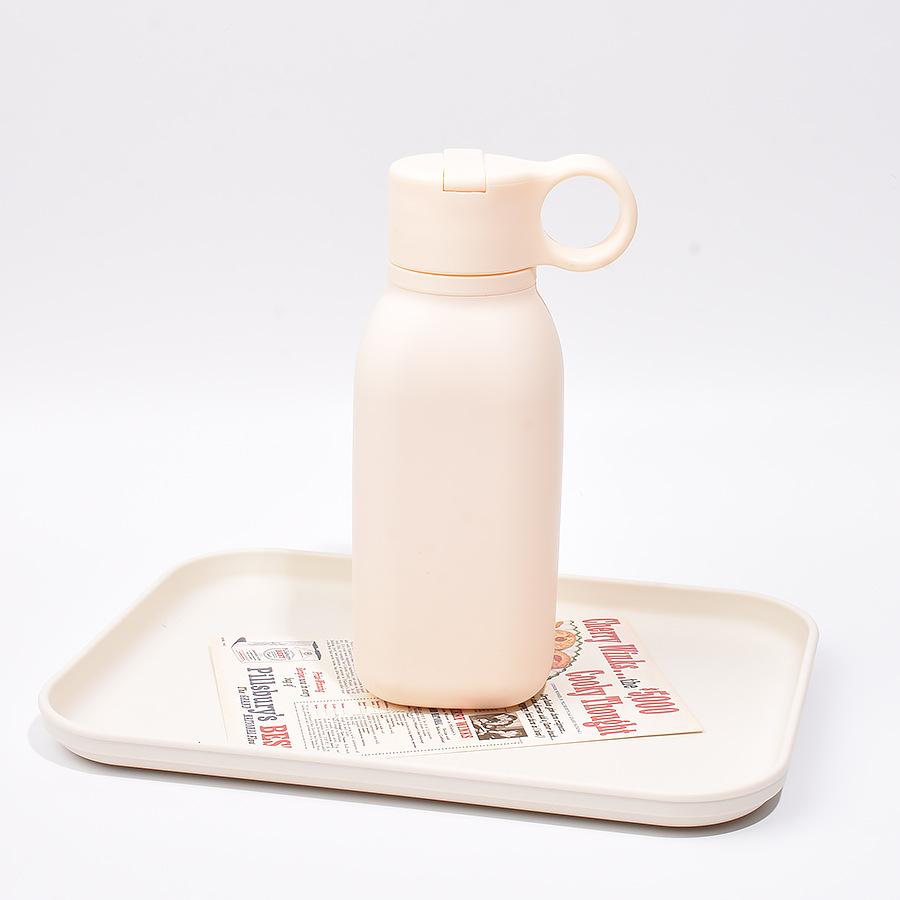 Custom Logo 450ML Portable Silicone Sippy Cup Cute Sports Inspired Drinking Water Bottle Straw School Feeding