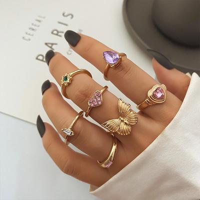 Schmetterlings-Ring-Serie, Stern-Mode, elegantes Temperament, Liebes-Edelstein, eingelegtes Vintage-Ring-Set