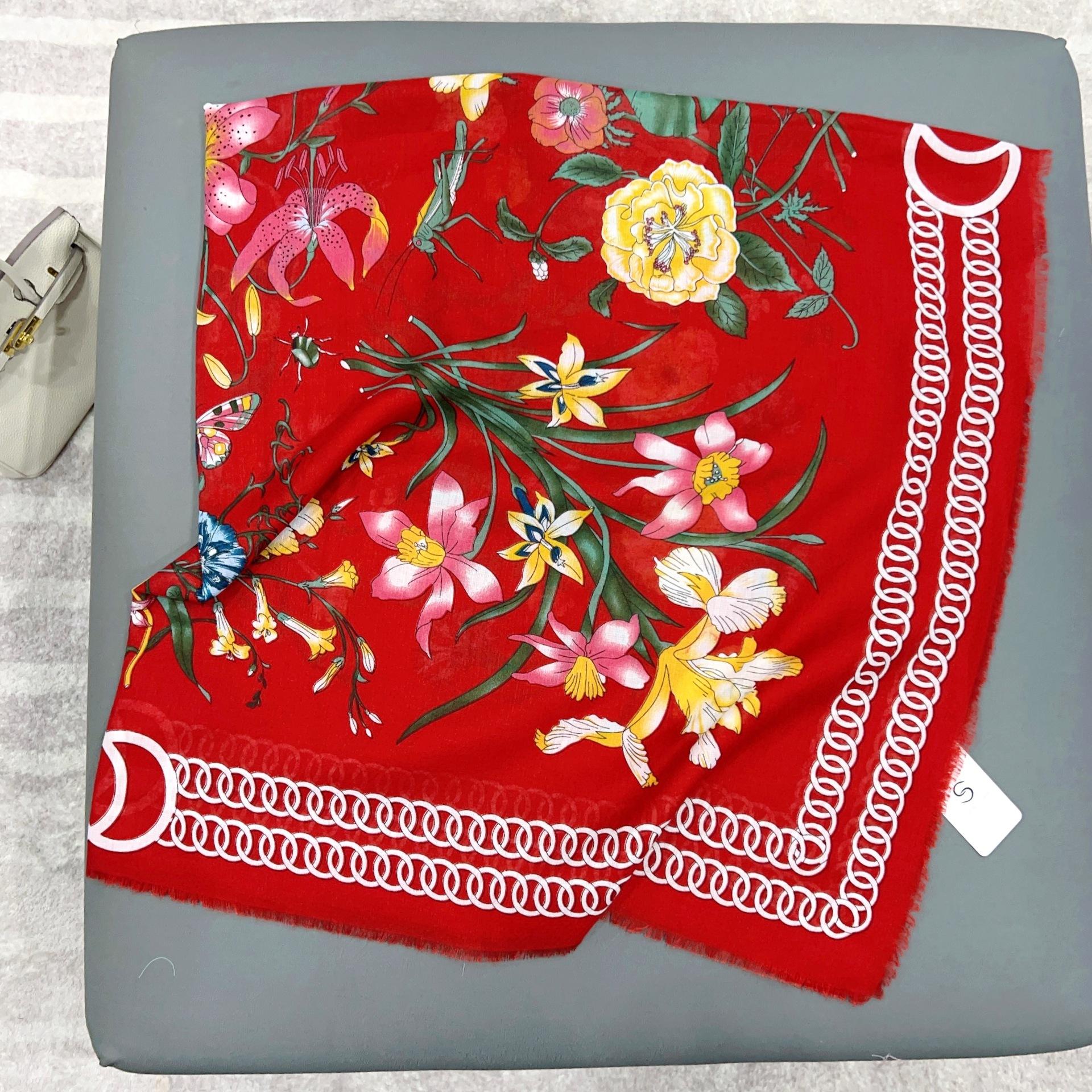 

2025 spring and summer new beard removal large square scarf fashion printing decoration warm shawl travel photo show temperament scarf 130*130cm