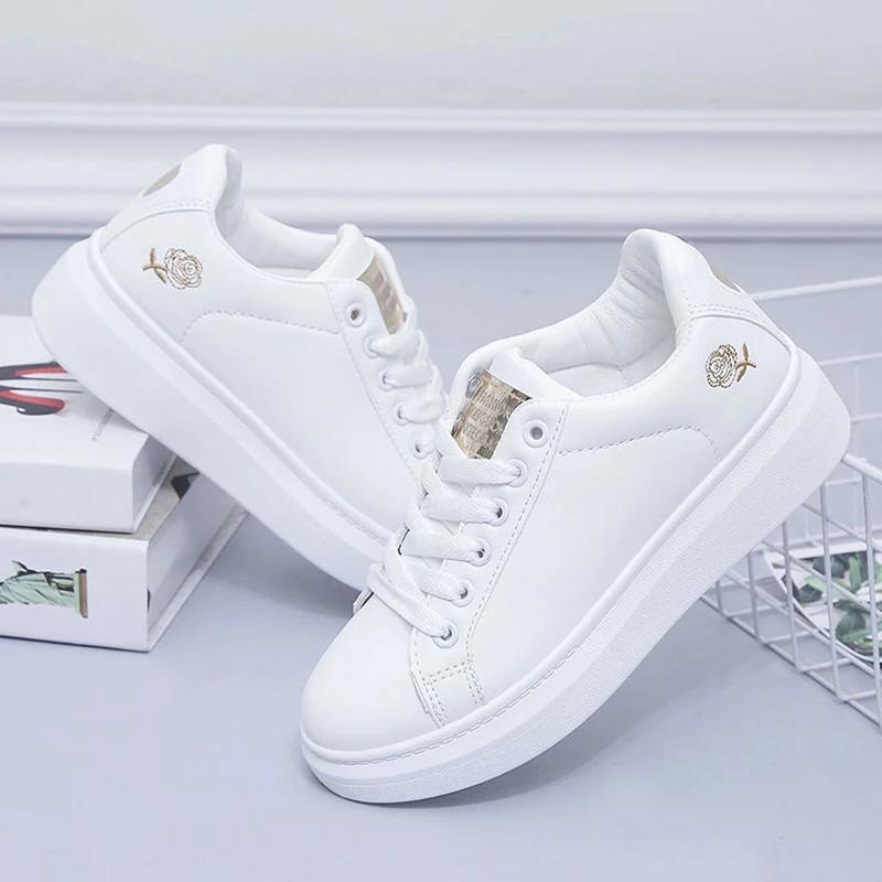 Spring and Summer New Women's Shoes Leather Ventilated Sports Style Casual Shoes Board Shoes Small White Shoes INS Low Top