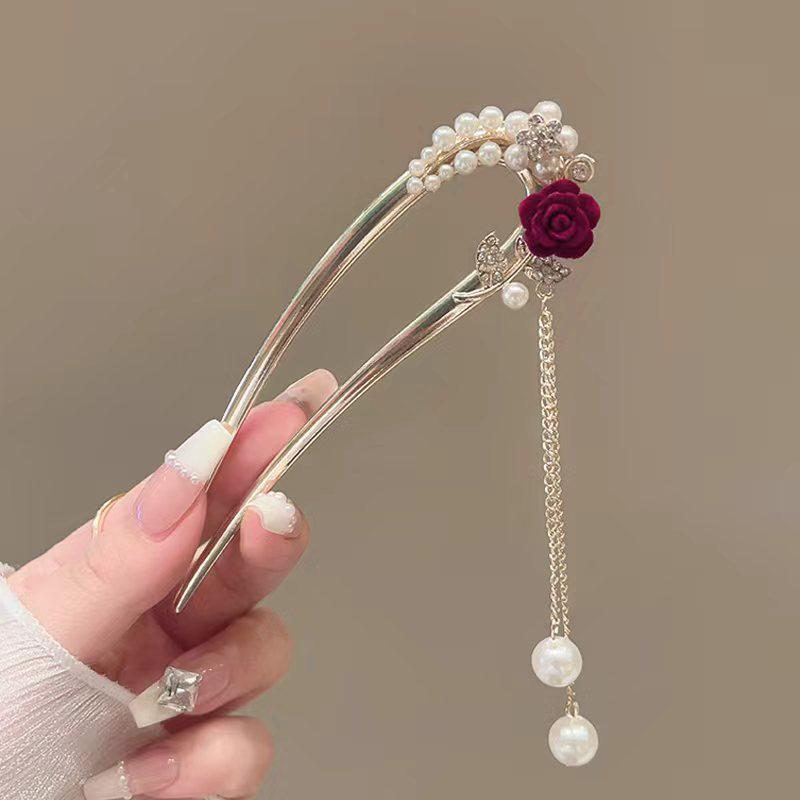 Elegant Red Rose Tassel Hairpin - U-shaped Hair Accessory for Women, Perfect for Updos and Traditional Attire.