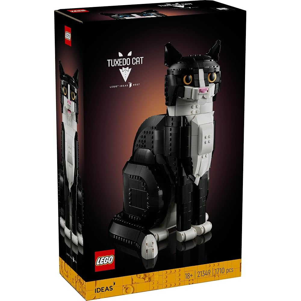 LEGO Ideas Tuxedo Cat 1710 Pieces Building Toy for Cat Lovers and Home Decor