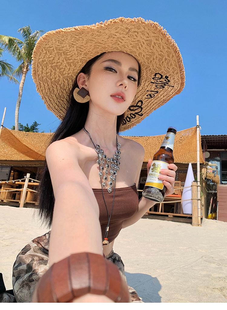 Yunnan Seaside Holiday Women's Strapless Vest & Retro Print Skirt Set