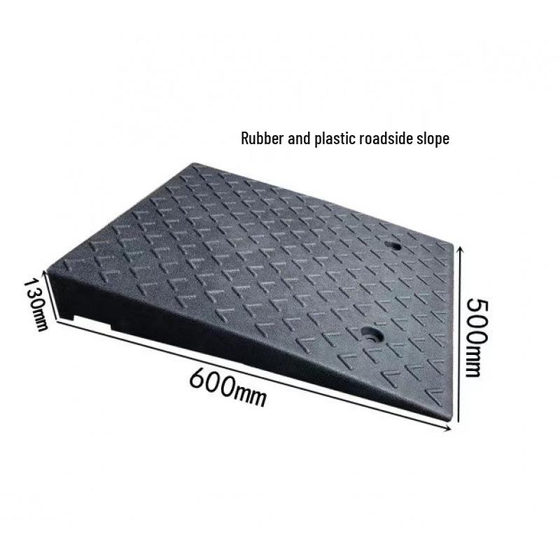 Rubber-Plastic Car Ramp: Slope Mat, Curb Edge, Uphill Climb, Triangle Speed Bump