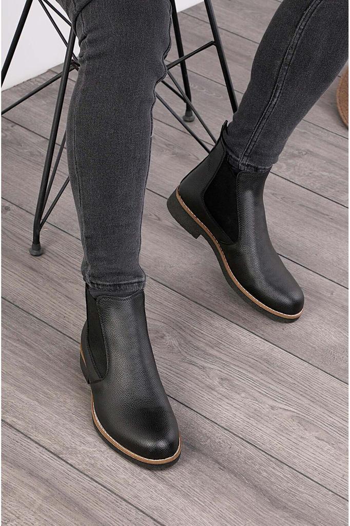 Unisex Modern Stylish Fashion Unisex Chelsea Boots Product Black