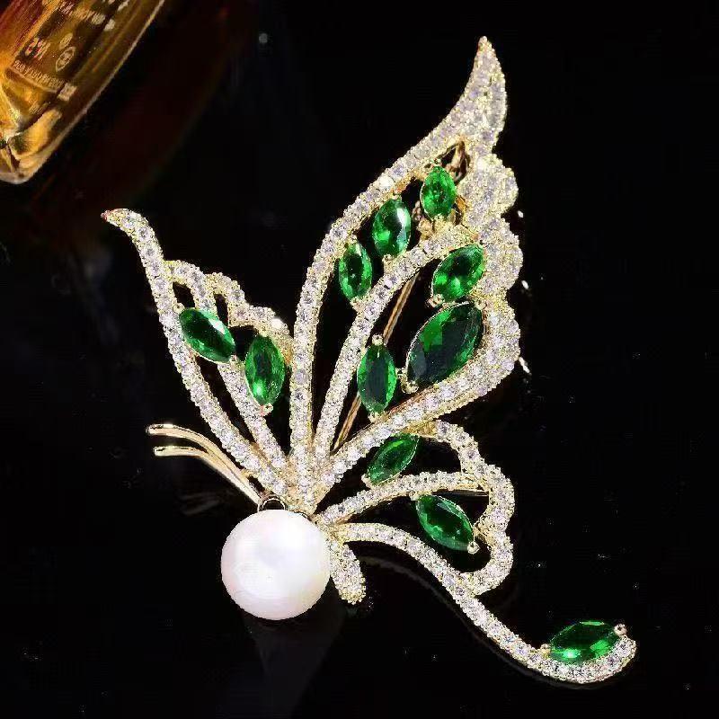 Элегантная зеленая брошь-бабочка: Элитная женская брошь-булавка для костюмов и кардиганов