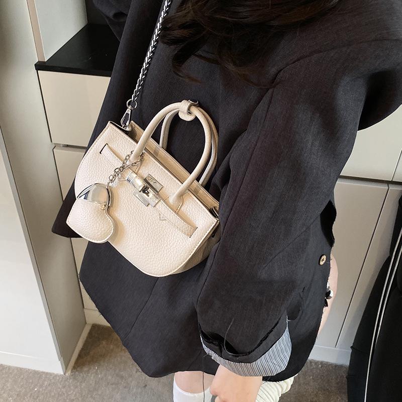 Versatile Lychee Pattern Hand Bag Women's 2025 New Fashion Chain Platinum Bag Summer Senior Messenger Bag