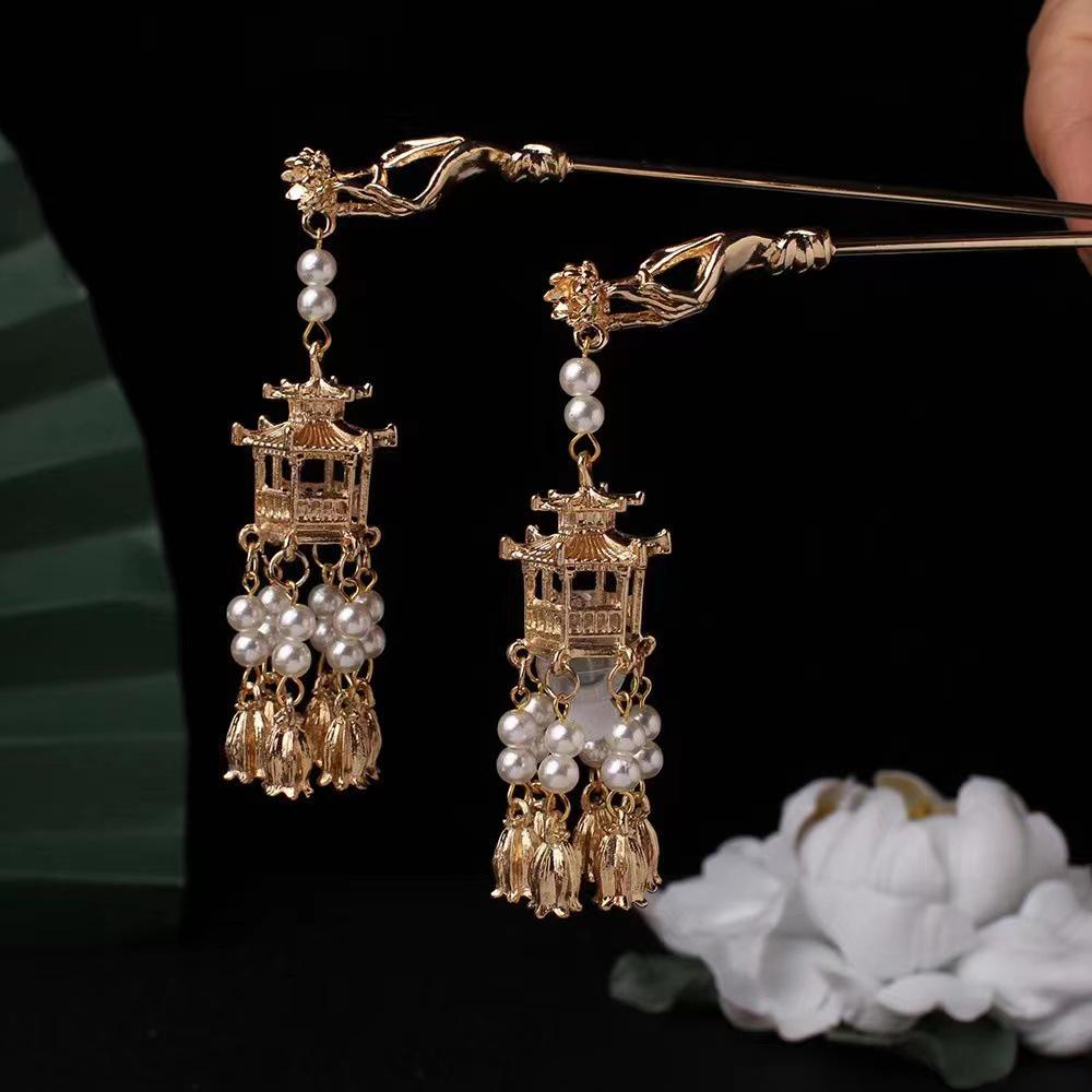 Antique West Lake Pavilion Lantern Tassel Hairpin with Luminous Palace Design for Hanfu Updo.