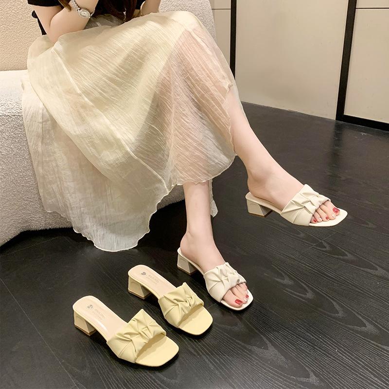 Slippers Women's Summer Outer Wear Medium Heel Sandals Women's 2025 New Fairy High Heels Summer Women's Thick Heel One-word Sandals