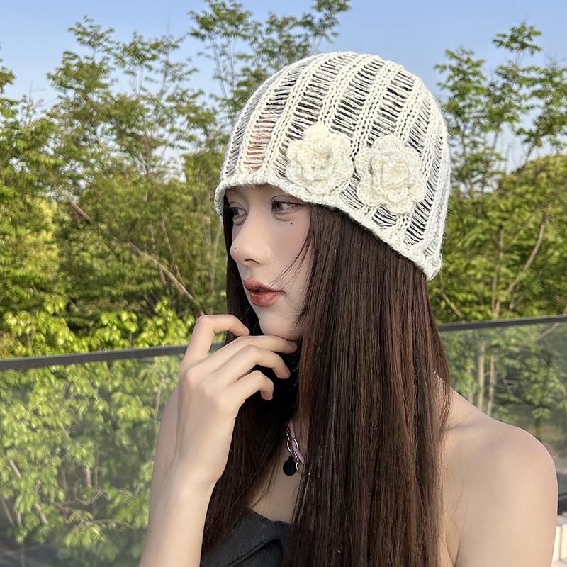 New Spring and Summer Korean Three Dimensional Flower Hollow Pink Knitted Hat for Women with Niche Face Showing Small Wool Hat