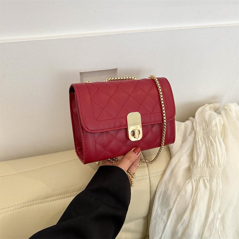 Chic Urban Style Mini Shoulder Bag Pu Leather Box Shape With Lock Clasp красный