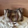 Spacious Grid Pattern 2023 Fall Winter Casual Trendy Nylon Commuter Shoulder Tote Bag For College Students