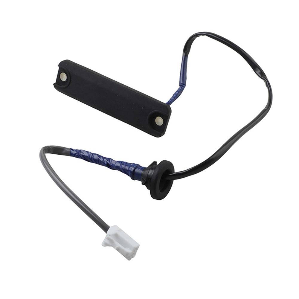 Tailgate Switch 84840-20030 Fit for Toyota AVENSIS 2003-2009