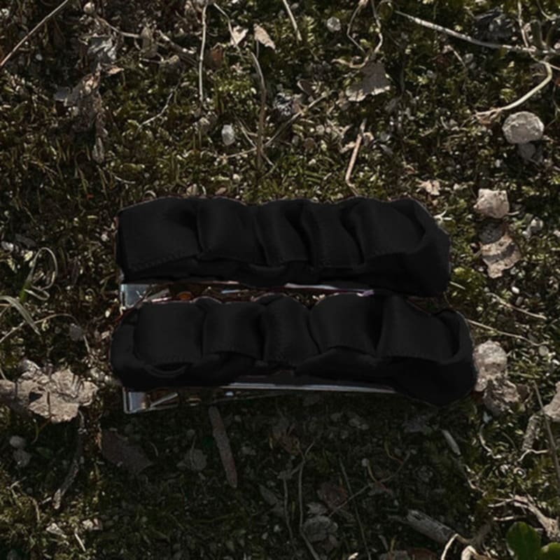 

adorntie Growvine Pin (Black) black