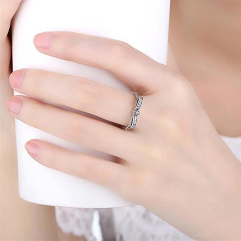 Women's Vintage Rhinestone Inlaid Bowknot Engagement Finger Ring Jewelry Gift