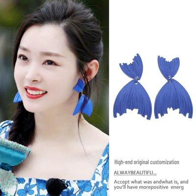 Blue Mermaid Resort-Style Fishtail Earrings: Summer Whitening Deep Blue Studs for Women