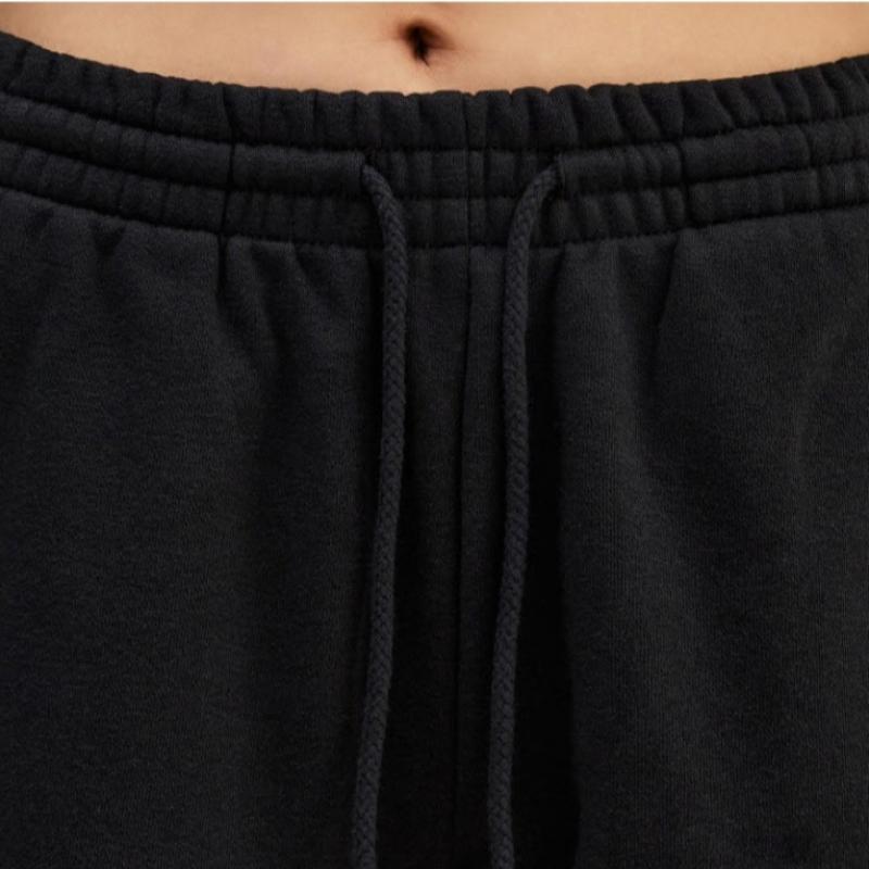 New Balance Women S 3 4 Knit ShortS Lqj nbnve2S032 19