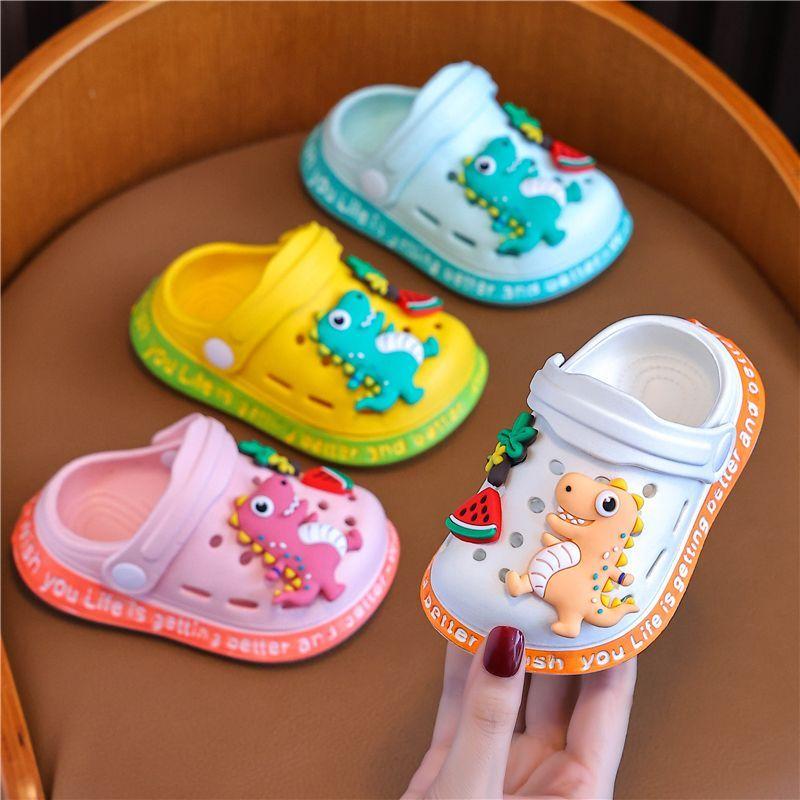 Unisex Kids Cartoon Dinosaur Clogs EVA Breathable Slip-On Sandals for Boys and Girls Indoor and Outdoor Garden Shoes Water Shoes for Beach