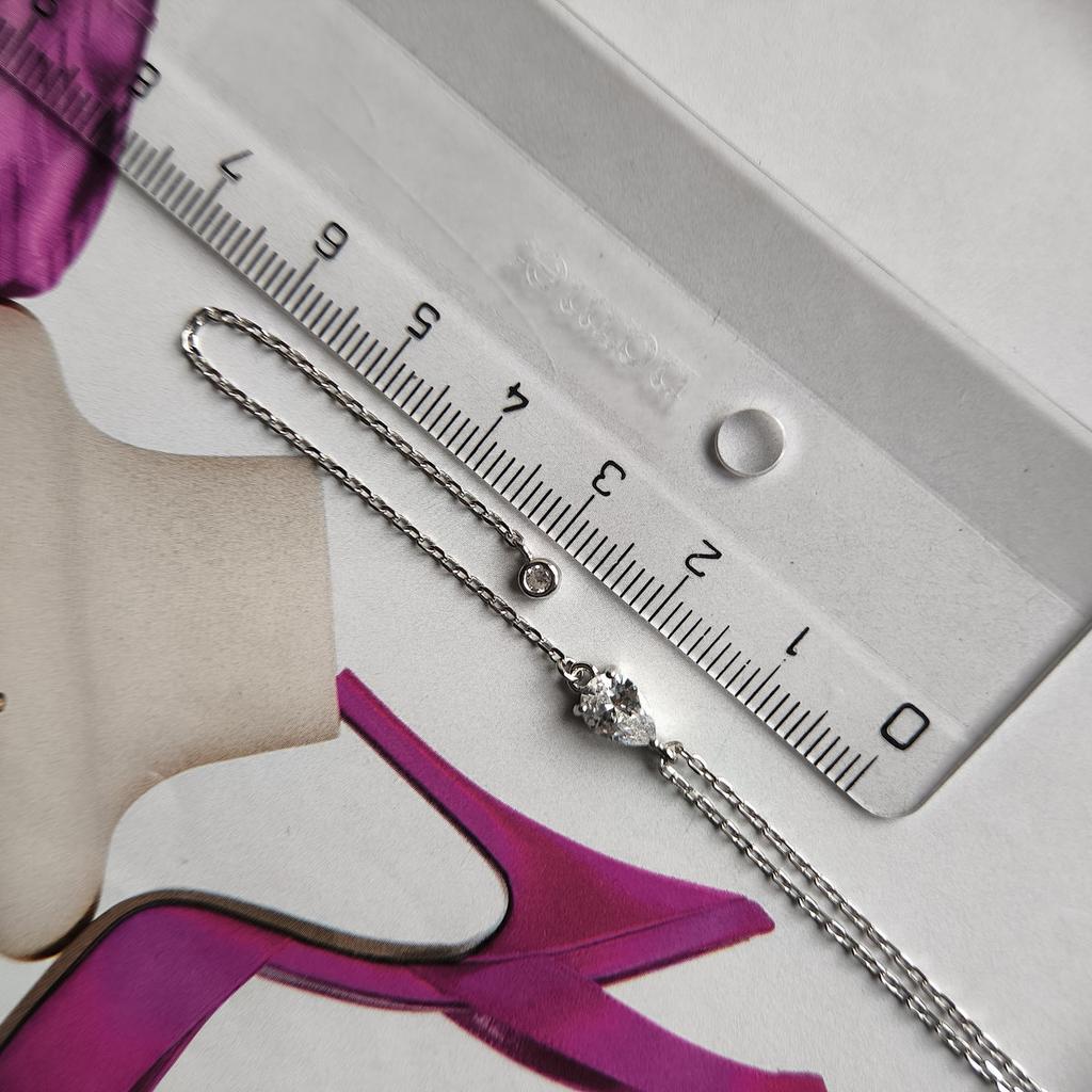 Серебряное колье с фианитами, вес изделия 2,91 гр (2197041)