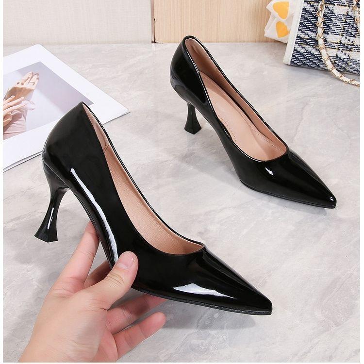 Nude Patent Leather Stiletto High Heels 2025 Spring and Autumn New Pointed Low Heels Fashion Black Professional Work Single Shoes Women