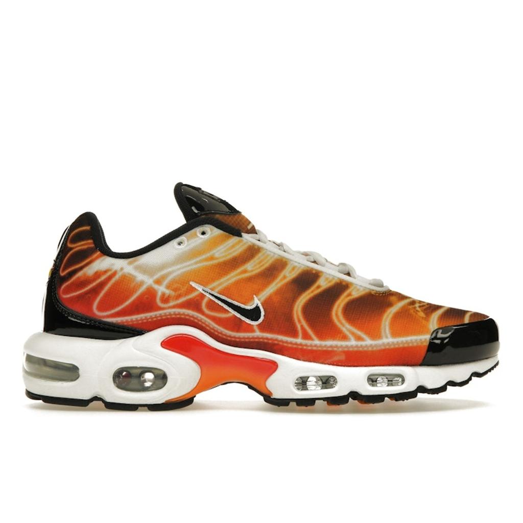 Nike Air Max Plus Light Photography