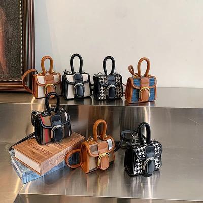Neue Mode Vintage Schulter Umhängetasche für Frauen Damen Mini süße Handtasche Einkaufstasche Lippenstift Kopfhörer kleine quadratische Tasche