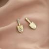 Personalized Diamond-Inlaid Spade Earrings, Silver Needle, Creative Design, Simple Fashionable Ear Studs for Women
