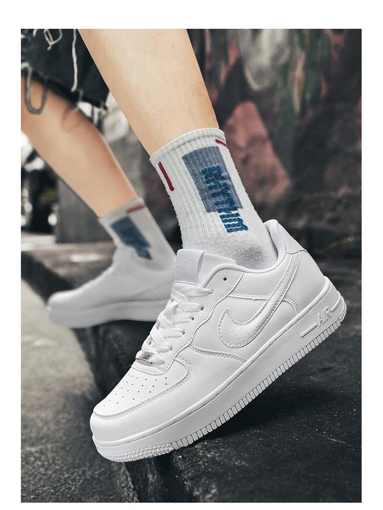 נעלי סניקרס יומיומיות רב-תכליתיות Putian AJ Air Force 1 נמוכות לבן/שחור/זהב לגברים ונשים
