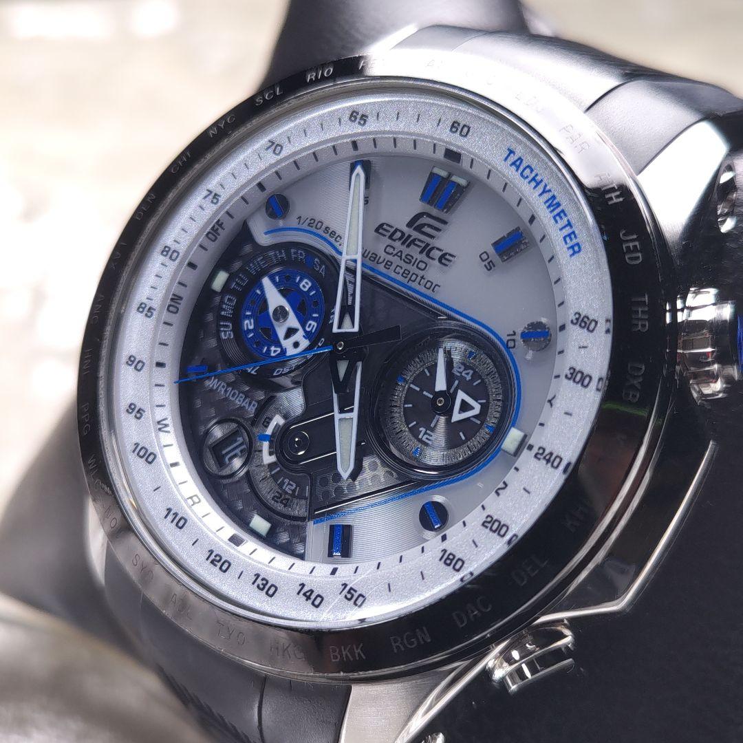 

[Б/У] Батарейка, Спорт, Байкер, Элегантный, Edifice EQW-M1001