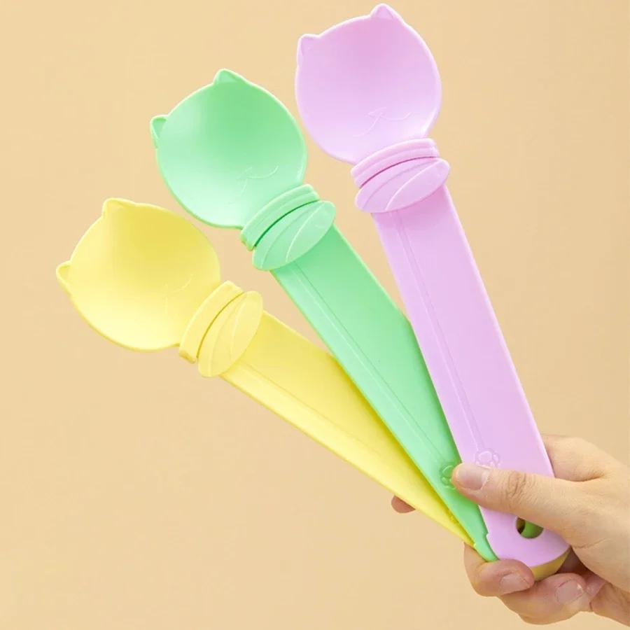 1pcs Cat Bar Feeding Spoon Sliding Squeeze Anti Bite Snack Special Hanging Storage Feeding Cat God Squeezer