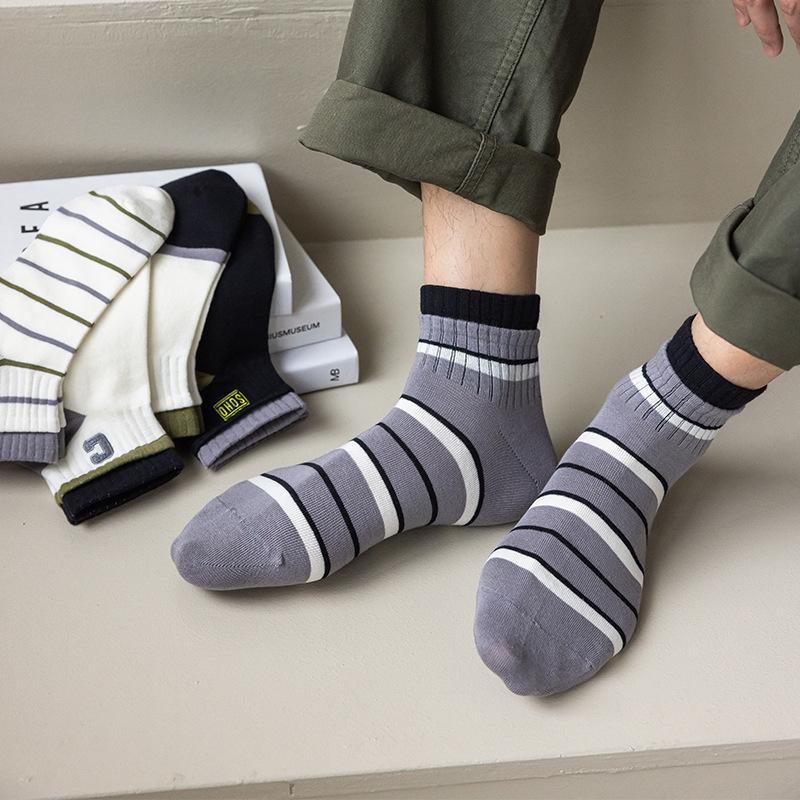 Men's Spring and Summer Short Socks, Teenagers' Summer Pure Cotton All-cotton Anti-odor and Sweat-absorbing Sports and Student Trendy Socks