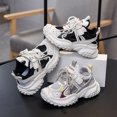 Schüler Sneaker Dicke Weiche Sohle Kinder Sportsandalen Ausgehöhlt 2025 Sommer Kinder Laufschuhe Mesh Atmungsaktiv Komfort