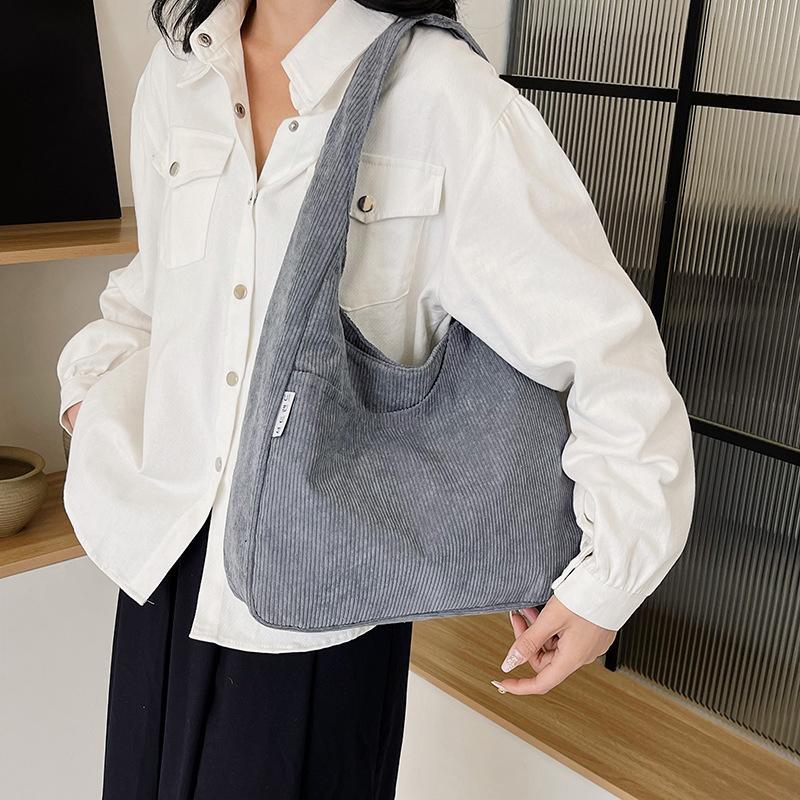 Corduroy ensfarget tøyveske for kvinner Enkel Uformell Designervesker med stor kapasitet for reiser Solid shopperveske