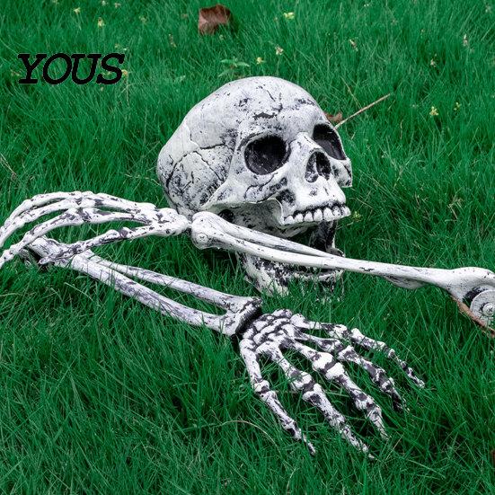 Spooky Lawn Stake Decorations Halloween Skull Garden Stakes, Skeleton Arms Prop with Ground Spikes, Realistic Hands Outdoor Decor for