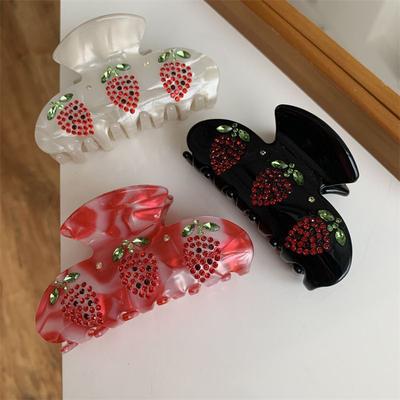 1pc Temperament: Small, Fresh, Full of Diamonds, Love Fruit, Strawberry Grab Clip, Light Luxury, Medium Hair Grab