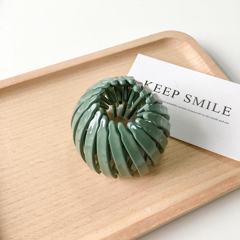 Elegante Große Kunststoff-Haarklammern in Verschiedenen Farben für Stilvolle Hochsteckfrisuren und Modische Frisuren