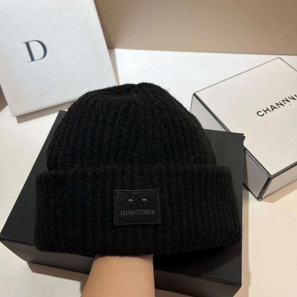 Embroidery Square Expression Wool Blend Knitted Hat Winter Warm Soft Waxy Enlarged Version Ear Protection Wool Hat Women