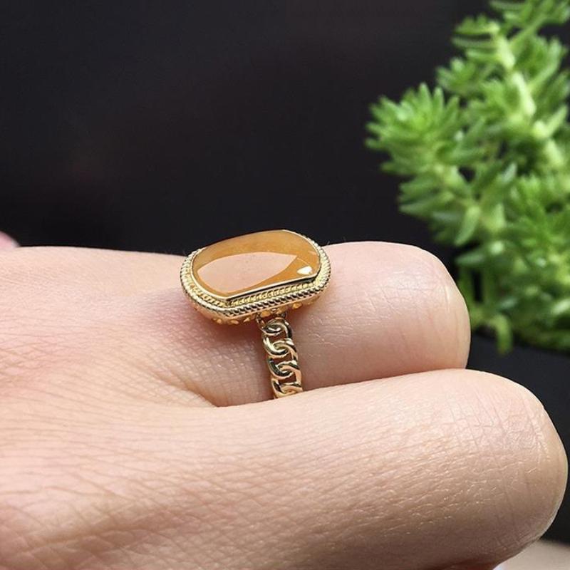 New Arrival In Classic Vintage Glossy Natural Yellow Chalcedony Rings Classics Edge Women Chains Square Finger Ring Gathering Party Event Banquet